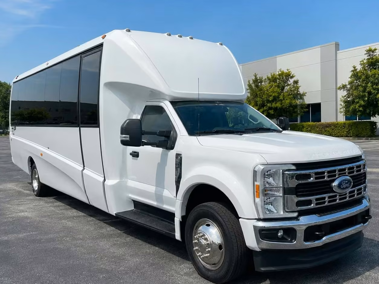 suisun city 25 passenger minibus rental