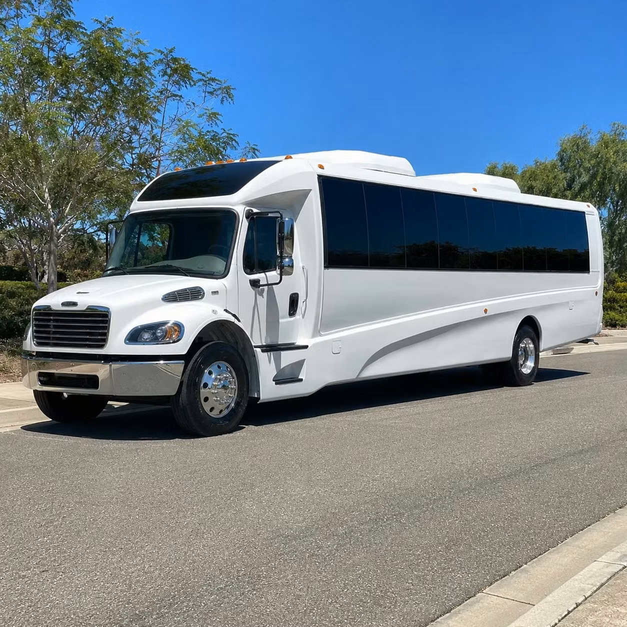 suisun city 35 passenger minibus rental