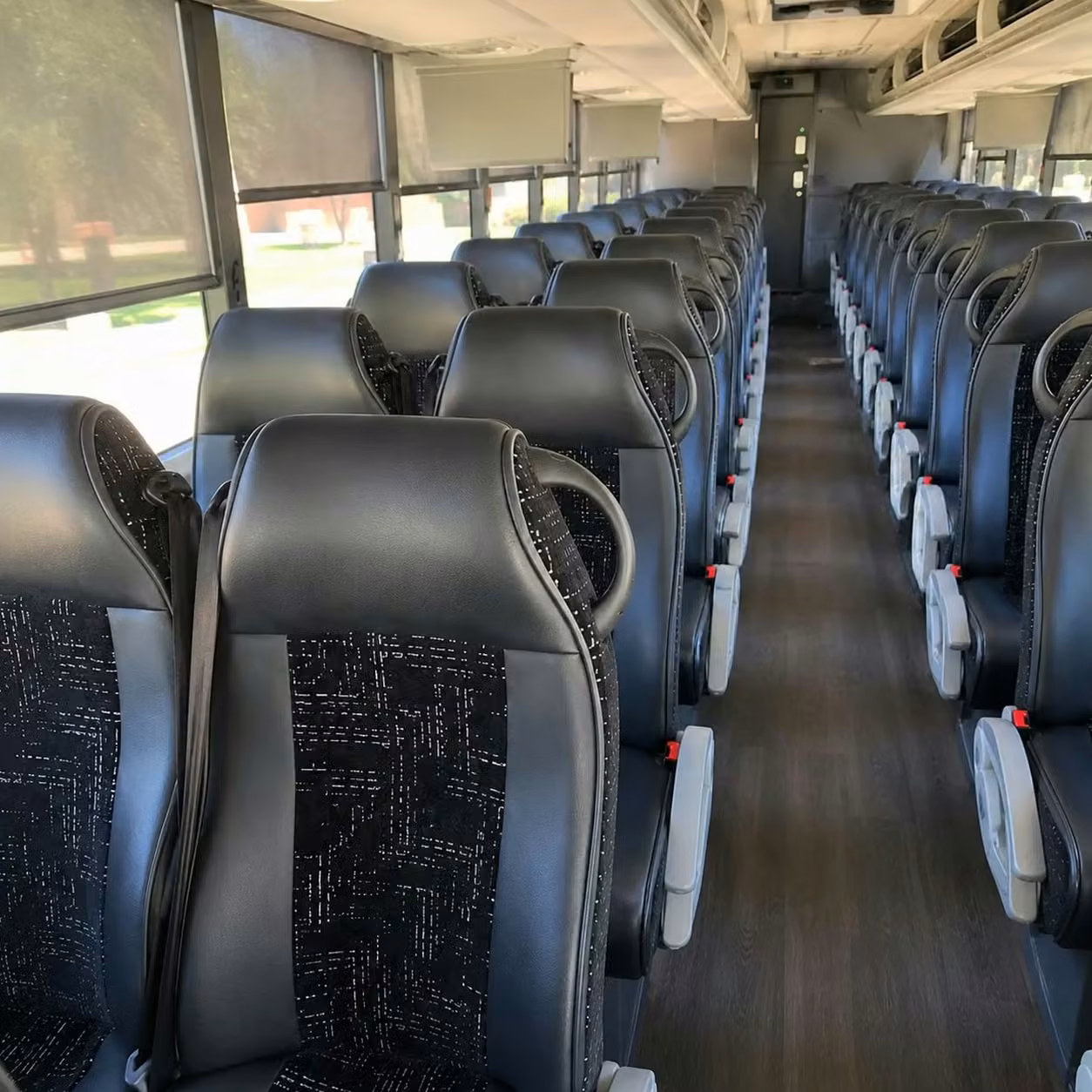 suisun city charter bus prices