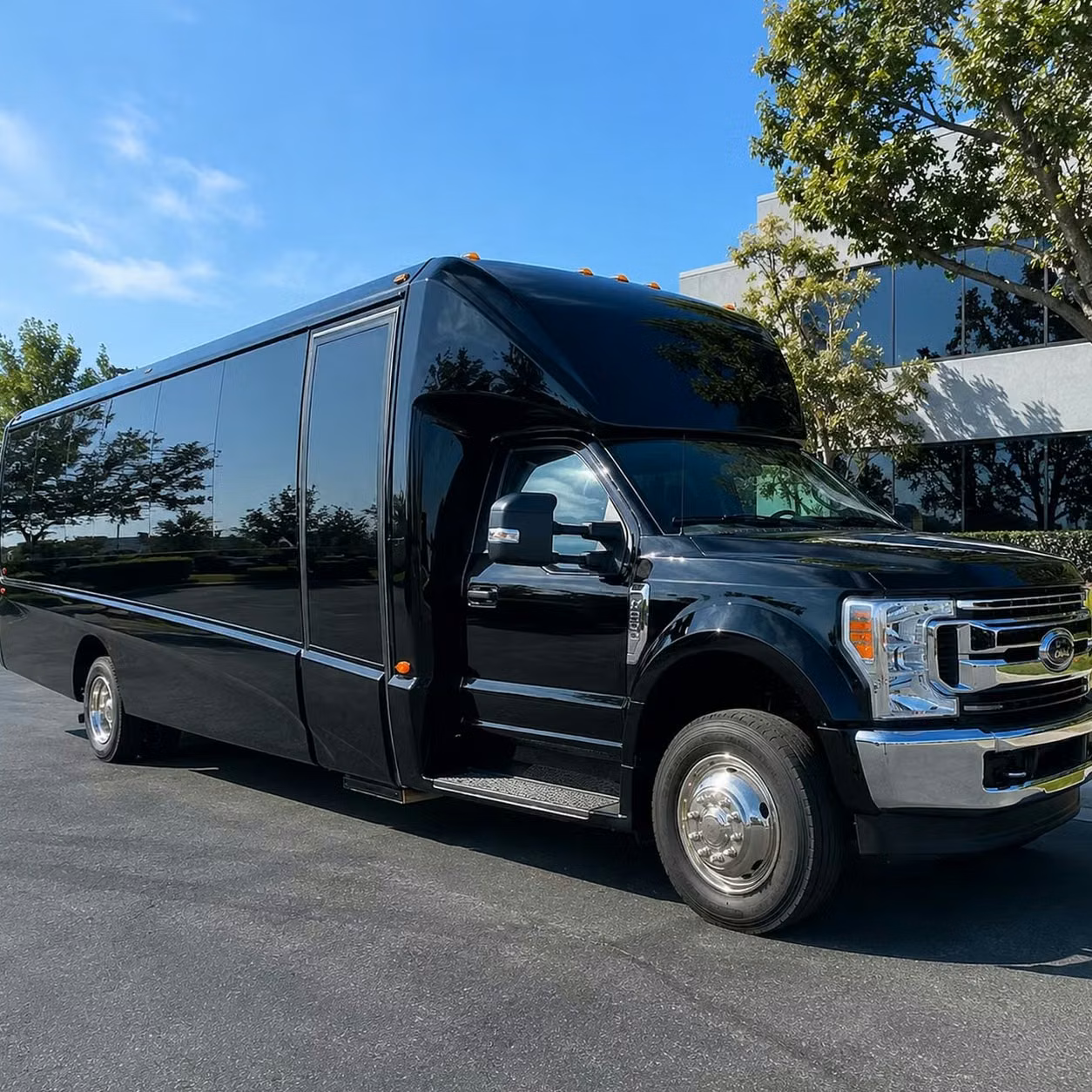 suisun city hourly round trip and all night prom bus packages in suisun city